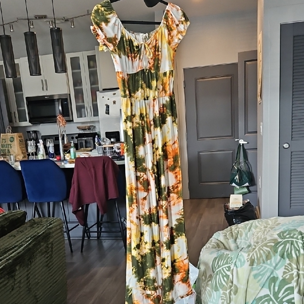 Maxi Romper with Puff Sleeves